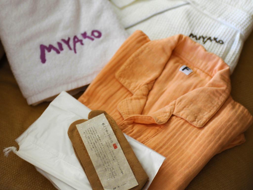 Miyako Hotel Геро Екстериор снимка