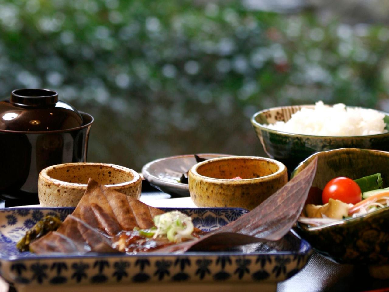 Miyako Hotel Геро Екстериор снимка